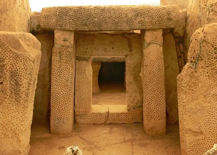 Dar il-Hena